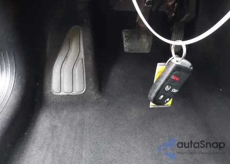 2015 Chrysler 200 C из США, поврежденный, VIN 1C3CCCEGXFN543741